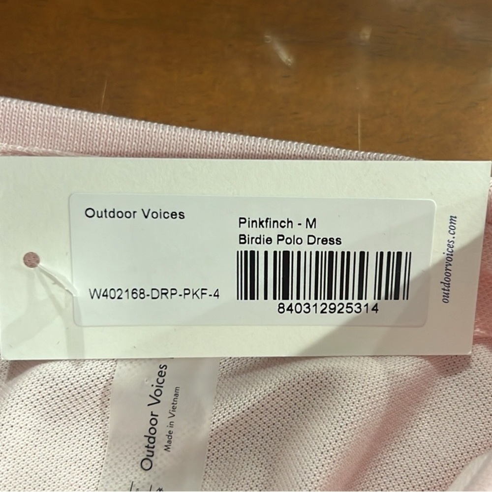 Outdoor voices birdie powder pink polo shirt dress 
Size Medium NWT - Picture 6 of 7